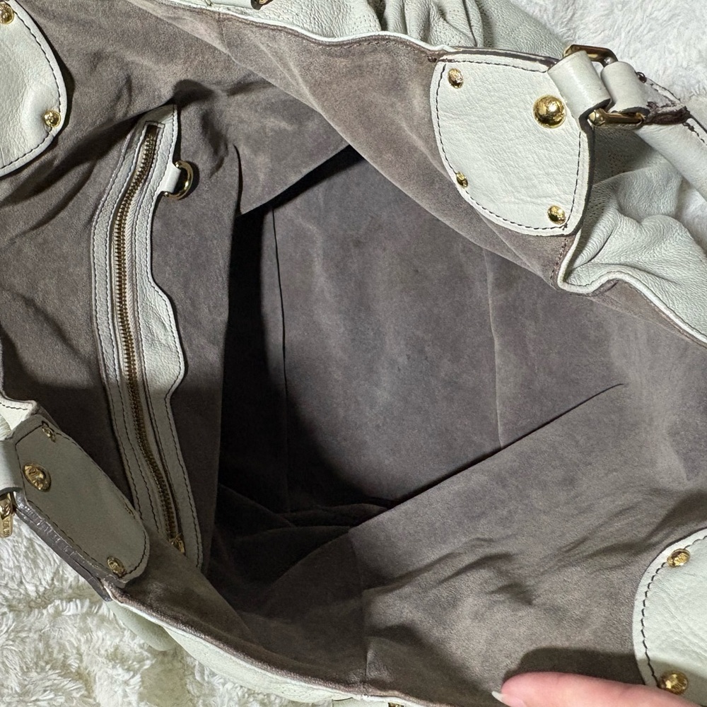 Louis Vuitton Mahina hobo Creamy mint colored Shoulder Bag - Picture 8 of 16